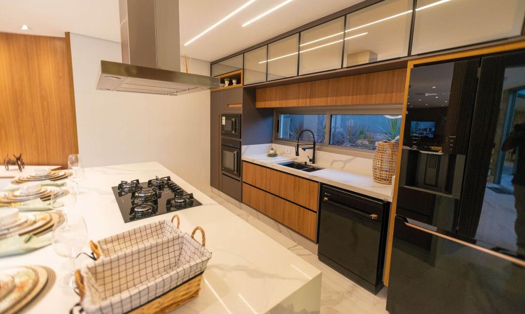 Casa com 6 Quartos à Venda, 327,87 m² - Foto 16
