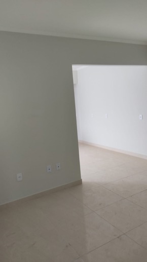 Apartamento com 2 Quartos à Venda - Foto 2