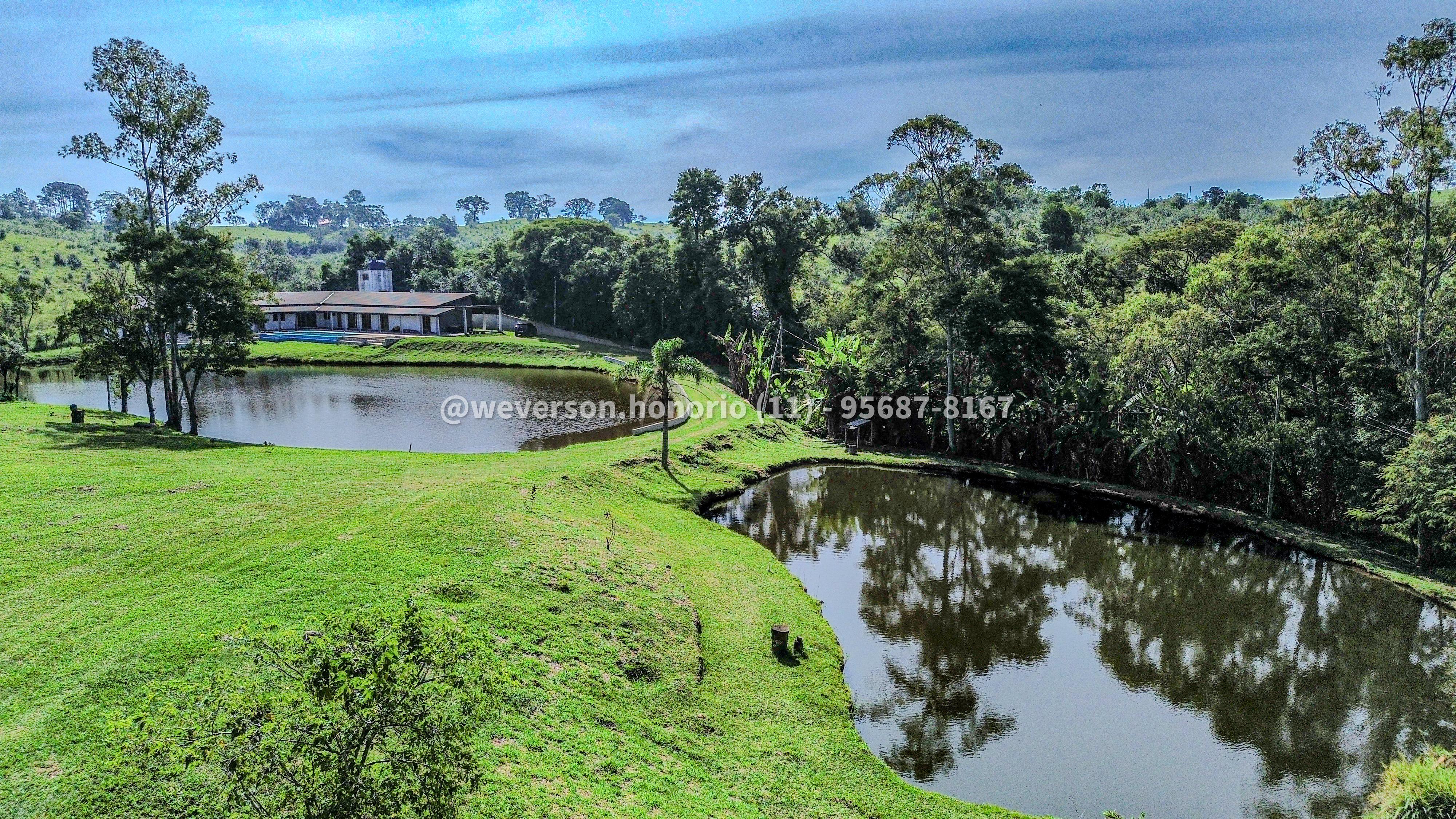 Casa com 6 Quartos à Venda, 24.000,00 m² - Foto 13
