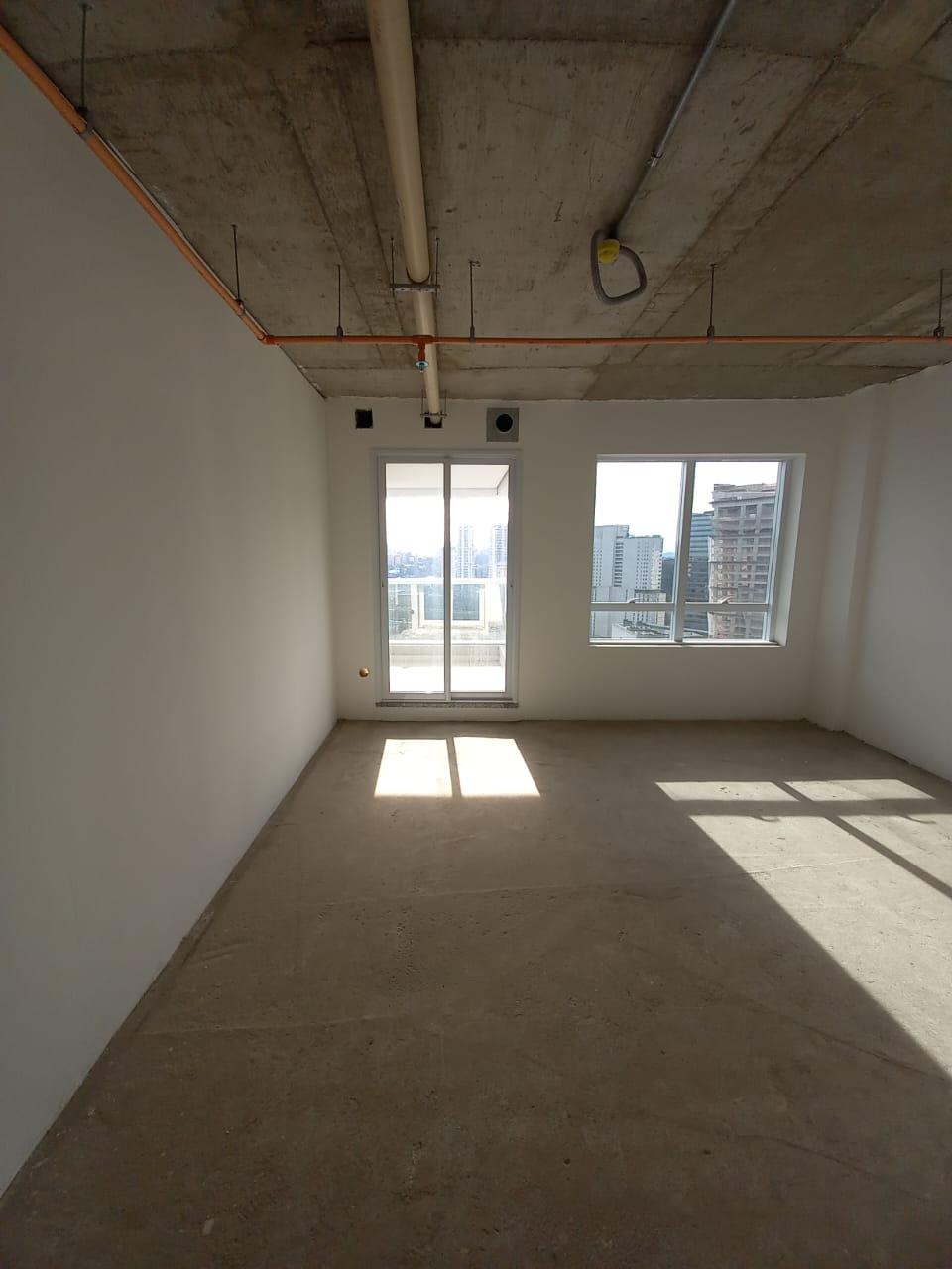 Comercial à Venda, 39,65 m² - Foto 1