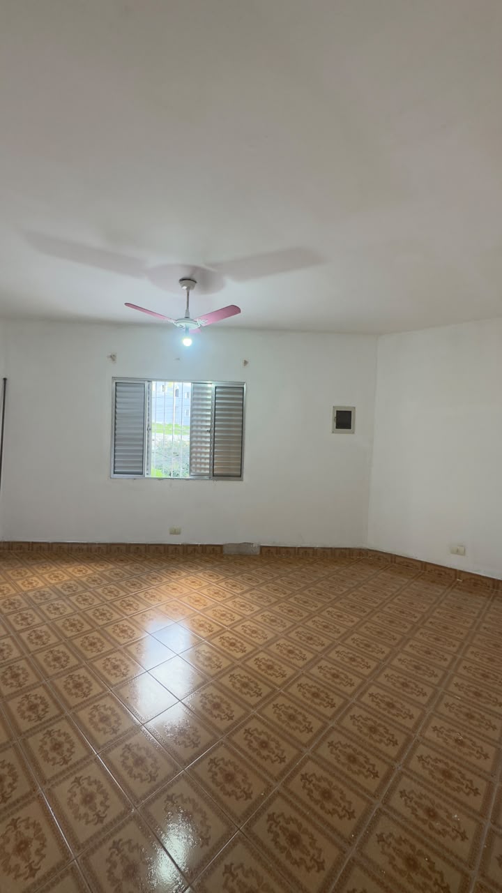 Casa com 3 Quartos à Venda - Foto 4