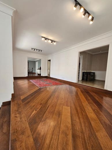 Casa com 4 Quartos à Venda - Foto 7