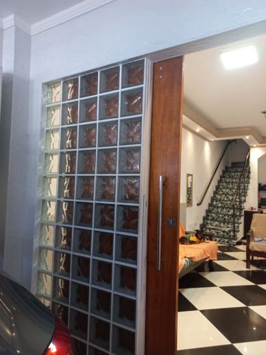 Casa com 2 Quartos à Venda, 154,21 m² - Foto 2