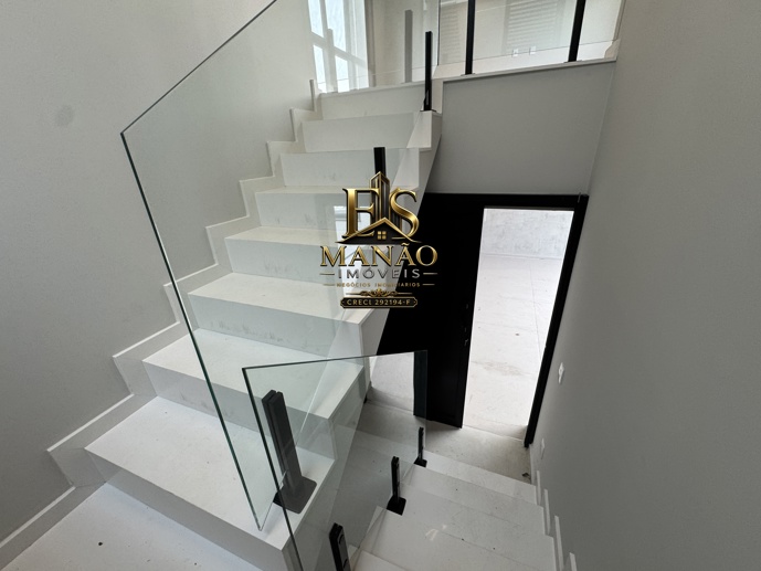 Casa com 4 Quartos à Venda, 212,00 m² - Foto 3