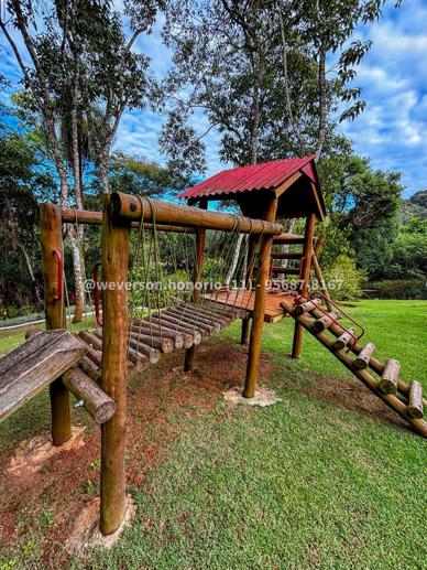 Casa com 6 Quartos à Venda, 2.100,00 m² - Foto 18
