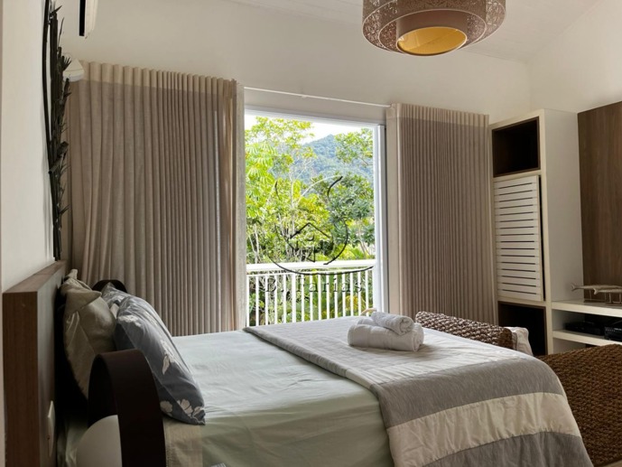 Casa com 4 Quartos à Venda, 300,00 m² - Foto 36