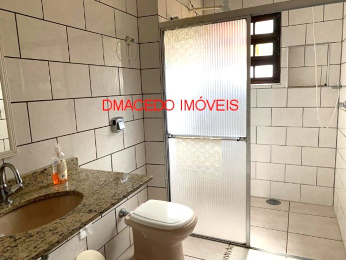 Casa com 5 Quartos à Venda - Foto 20