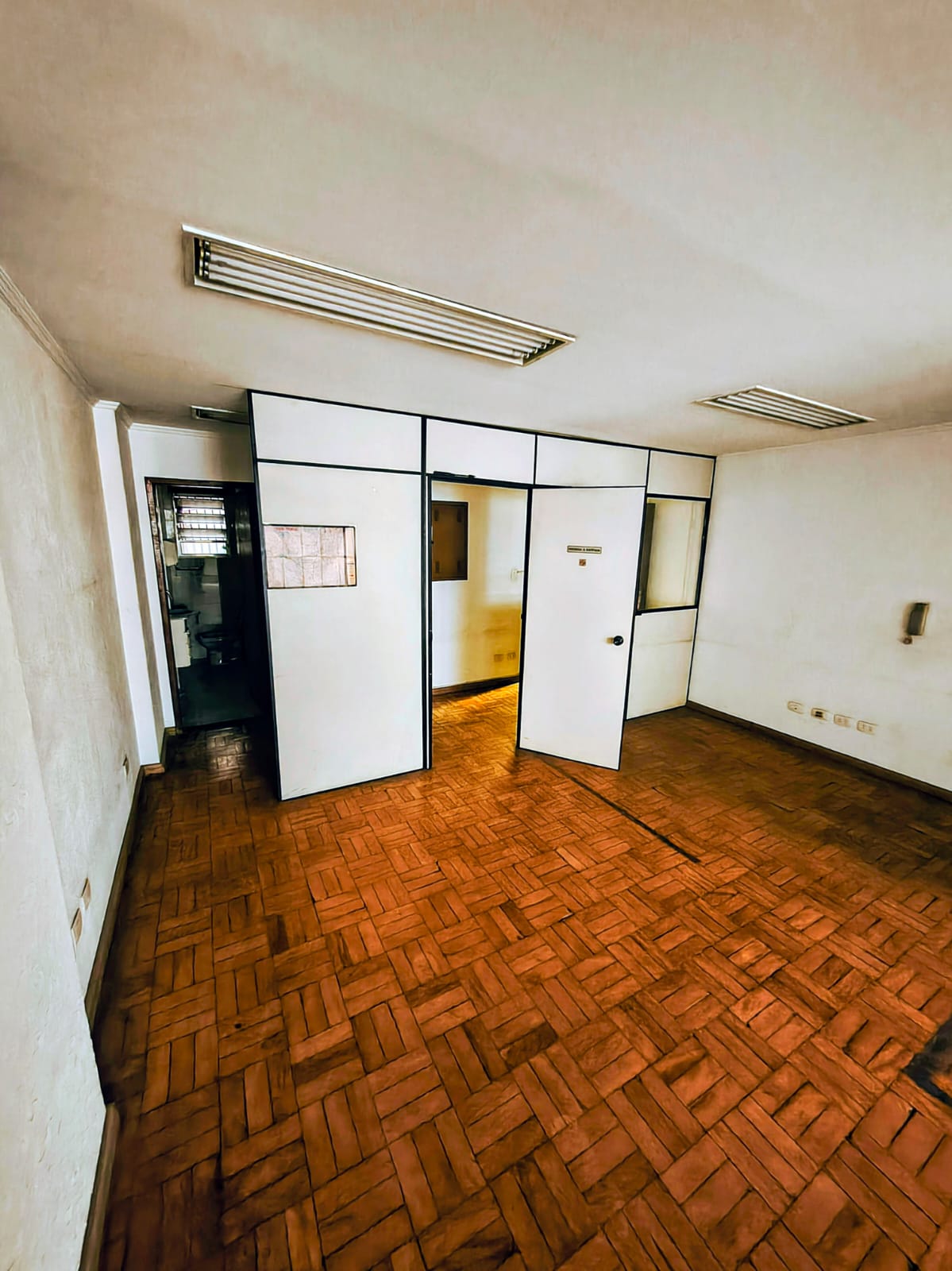 Comercial à Venda, 54,00 m² - Foto 7
