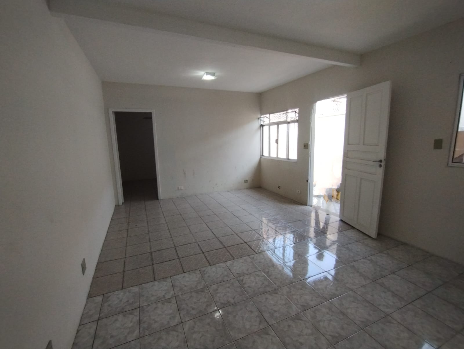 Casa com 3 Quartos à Venda - Foto 3