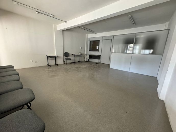 Comercial à Venda, 83,00 m² - Foto 2