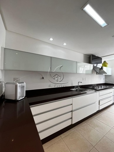 Casa com 4 Quartos à Venda, 300,00 m² - Foto 26