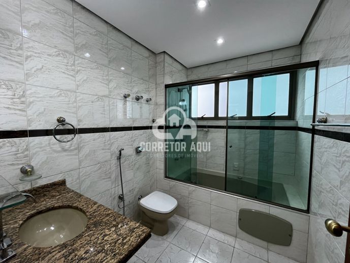 Apartamento com 4 Quartos à Venda, 224,00 m² - Foto 13