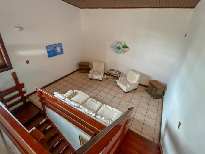 Casa com 3 Quartos à Venda - Foto 2