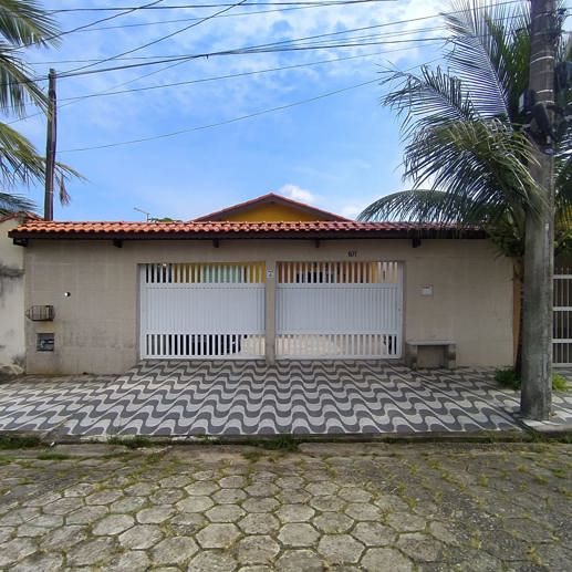 Casa com 3 Quartos à Venda - Foto 1