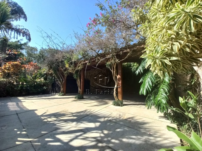 Casa com 7 Quartos à Venda, 1.060,00 m² - Foto 3