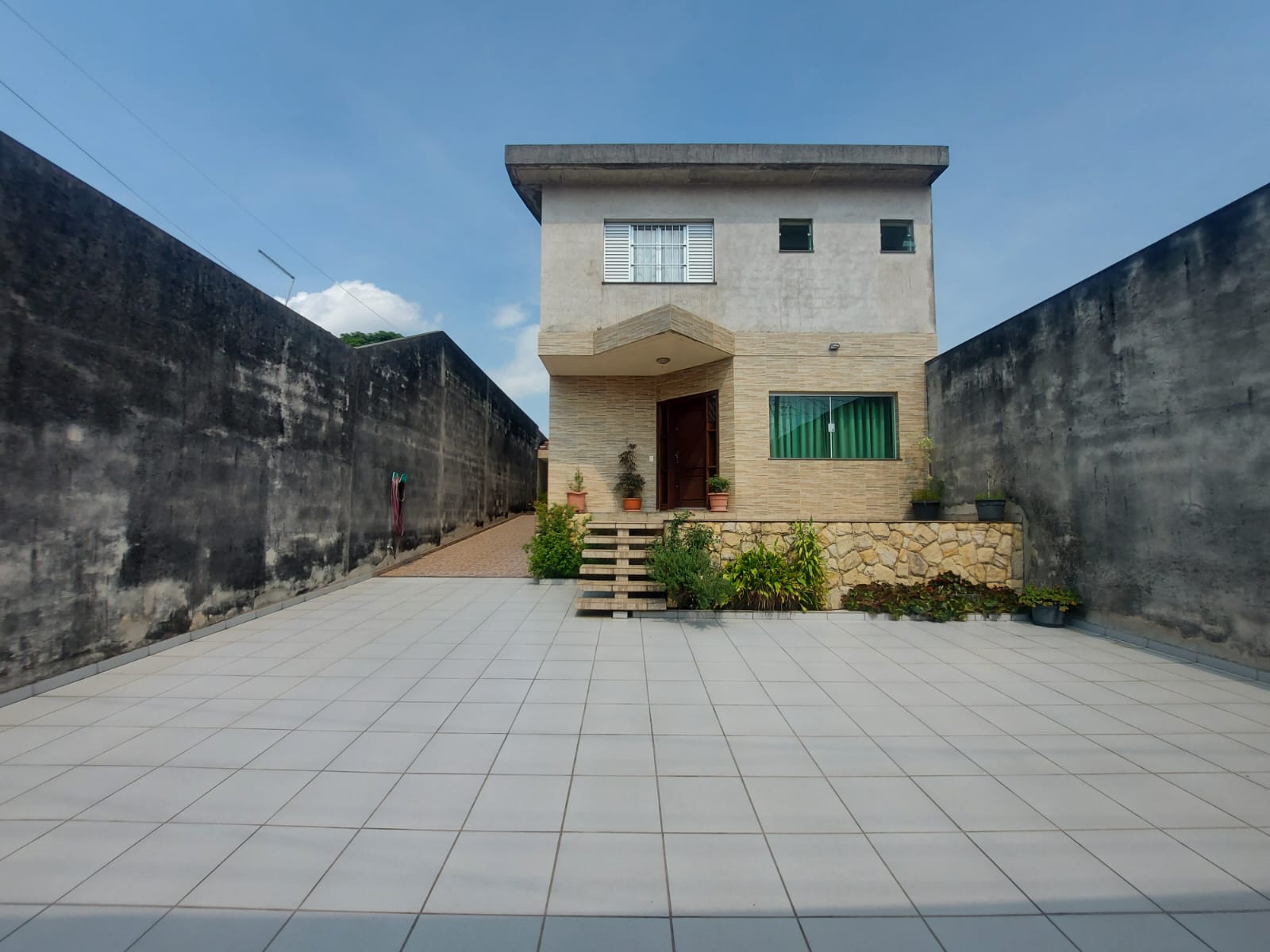 Casa com 3 Quartos à Venda, 300,00 m² - Foto 2