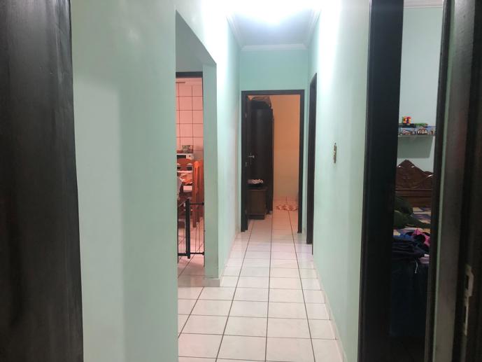 Casa com 3 Quartos à Venda - Foto 8