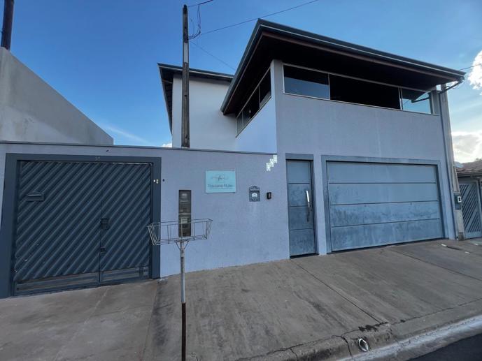 Casa com 5 Quartos à Venda, 290,00 m² - Foto 2