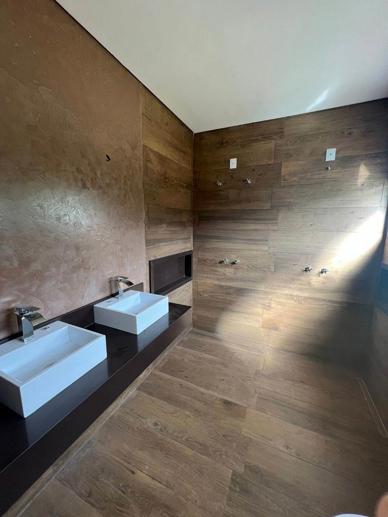 Casa com 4 Quartos à Venda - Foto 7