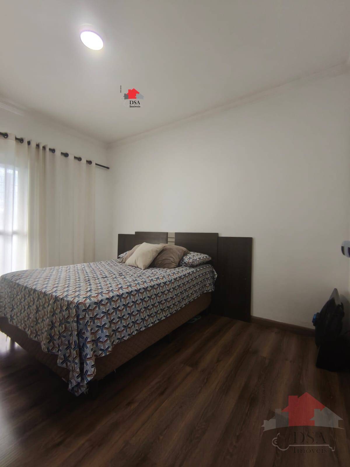 Casa com 3 Quartos à Venda, 250,00 m² - Foto 7