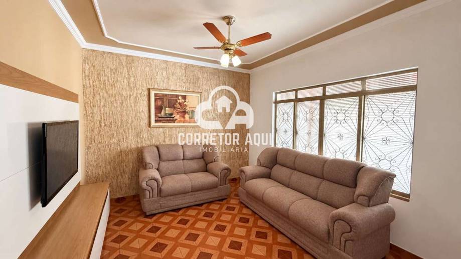 Casa com 3 Quartos à Venda, 250,00 m² - Foto 4