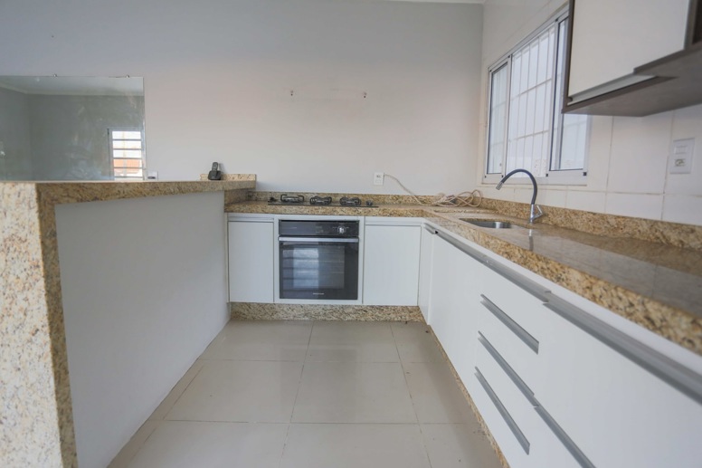 Casa com 2 Quartos à Venda, 336,00 m² - Foto 5