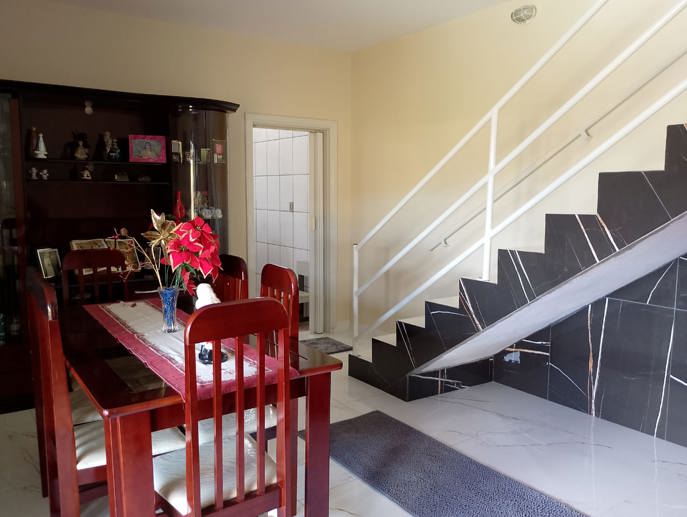 Casa com 2 Quartos à Venda - Foto 3