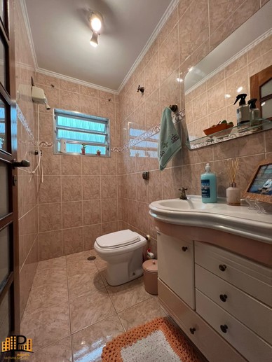 Casa com 3 Quartos à Venda - Foto 17