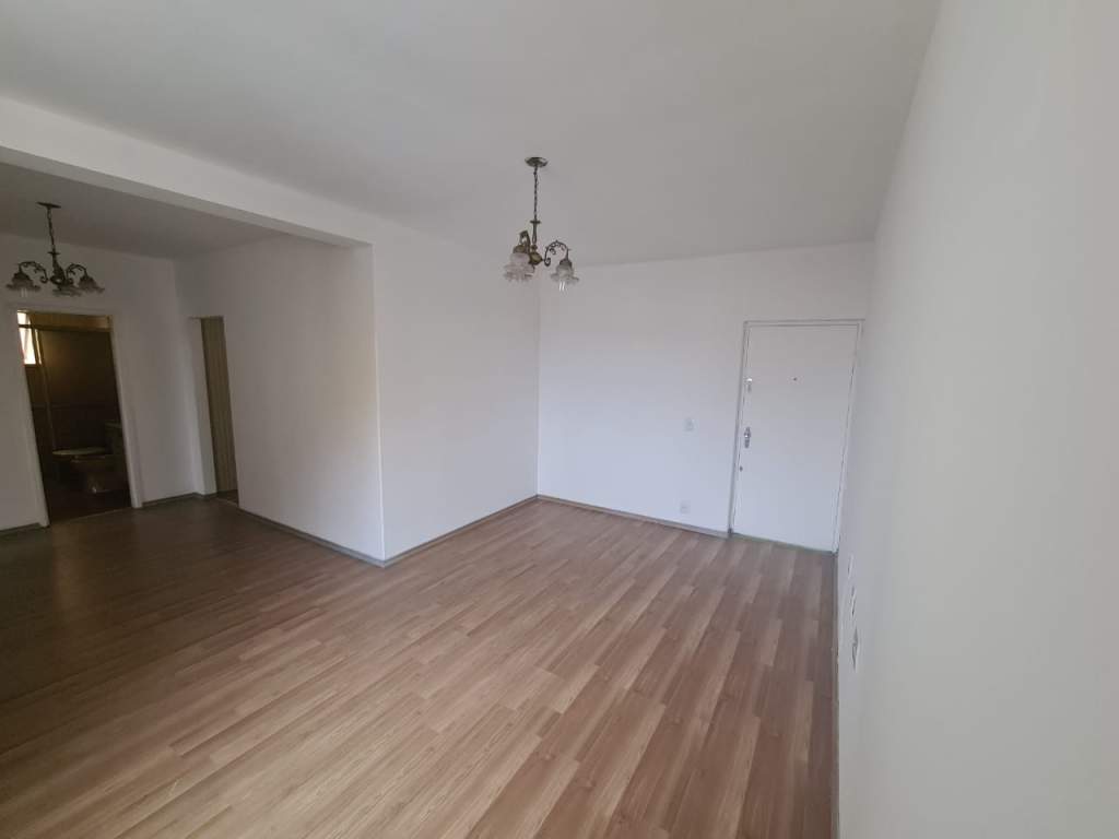 Apartamento com 2 Quartos à Venda - Foto 2