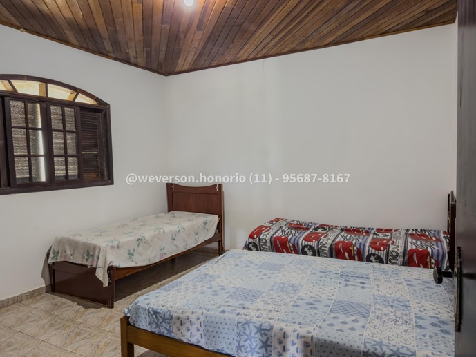 Casa com 3 Quartos à Venda, 2.600,00 m² - Foto 13