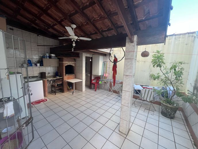 Casa com 4 Quartos para Temporada - Foto 17