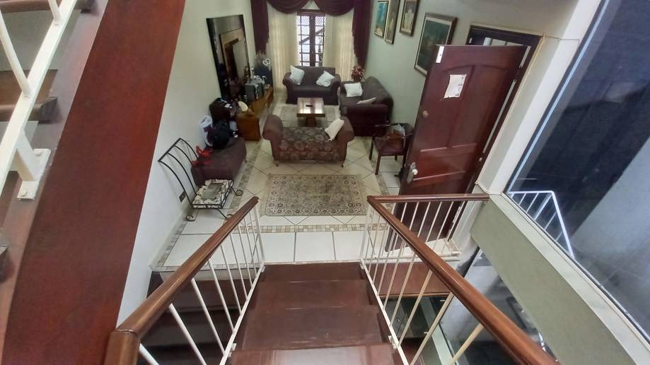 Casa com 3 Quartos à Venda, 185,00 m² - Foto 3