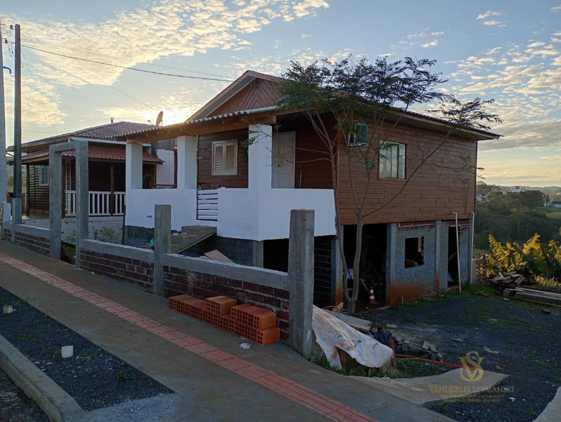Casa com 4 Quartos à Venda, 331,00 m² - Foto 2