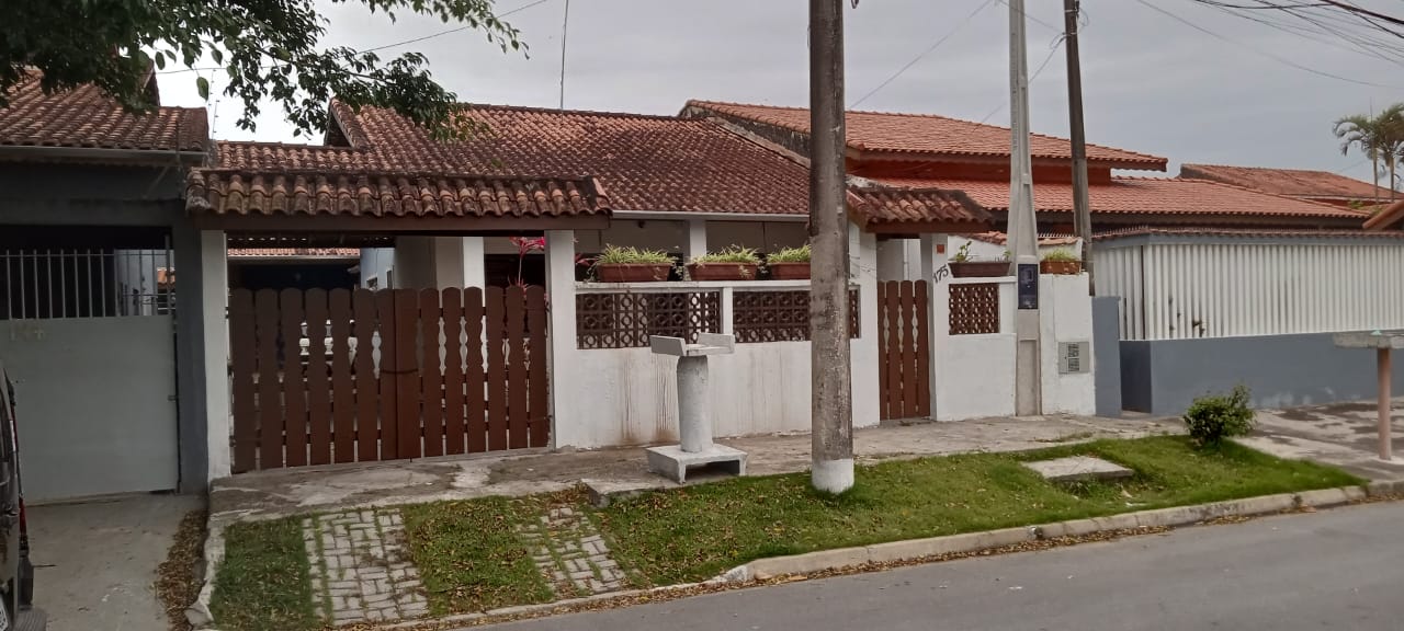 Casa com 2 Quartos para Temporada, 150,11 m² - Foto 1