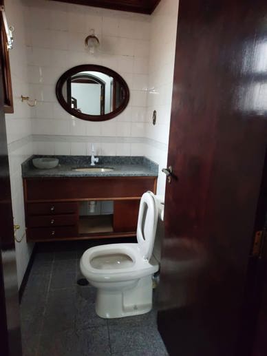 Casa com 4 Quartos à Venda - Foto 16