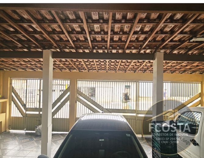 Casa com 4 Quartos à Venda, 250,00 m² - Foto 2