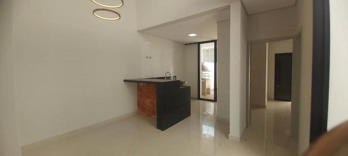 Casa com 3 Quartos à Venda - Foto 2