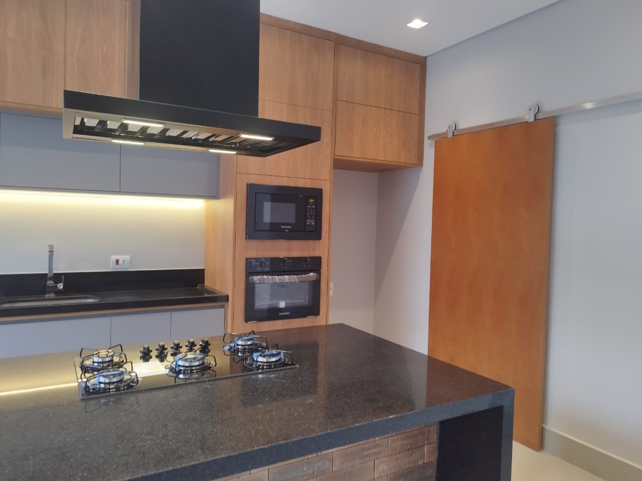 Casa com 3 Quartos à Venda, 179,83 m² - Foto 1