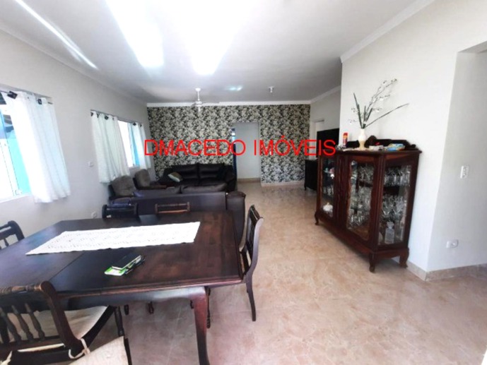 Casa com 3 Quartos à Venda - Foto 12