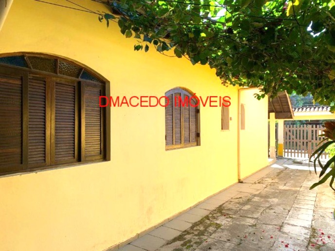 Casa com 4 Quartos à Venda - Foto 9