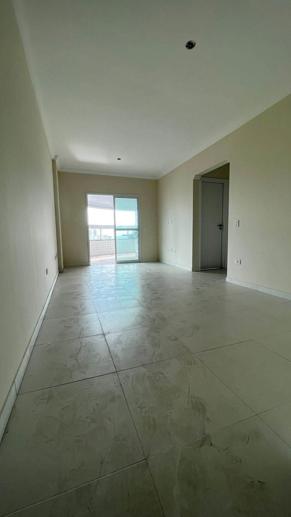 Apartamento com 2 Quartos à Venda - Foto 4