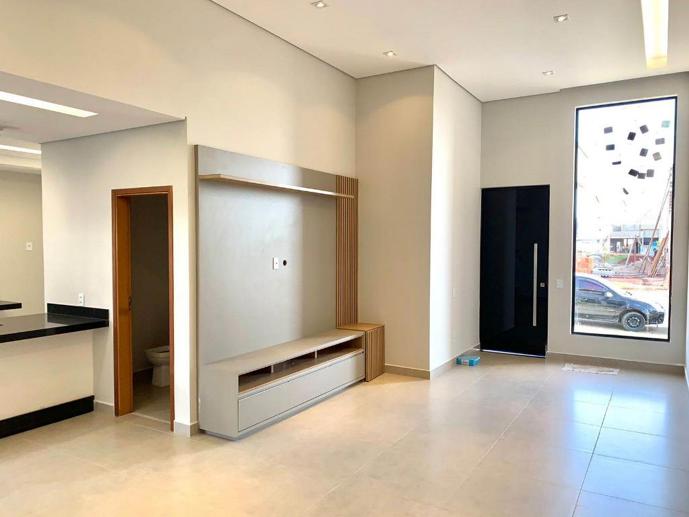Casa com 3 Quartos à Venda - Foto 1