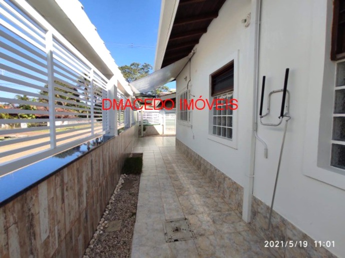 Casa com 3 Quartos à Venda - Foto 9