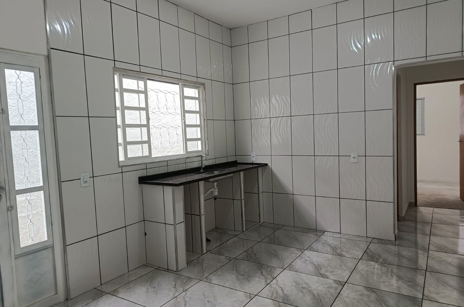 Casa com 2 Quartos à Venda - Foto 4