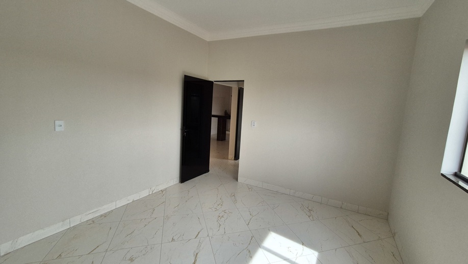 Casa com 3 Quartos à Venda - Foto 7