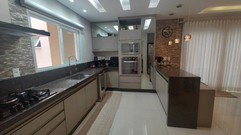 Casa com 3 Quartos à Venda, 189,00 m² - Foto 8