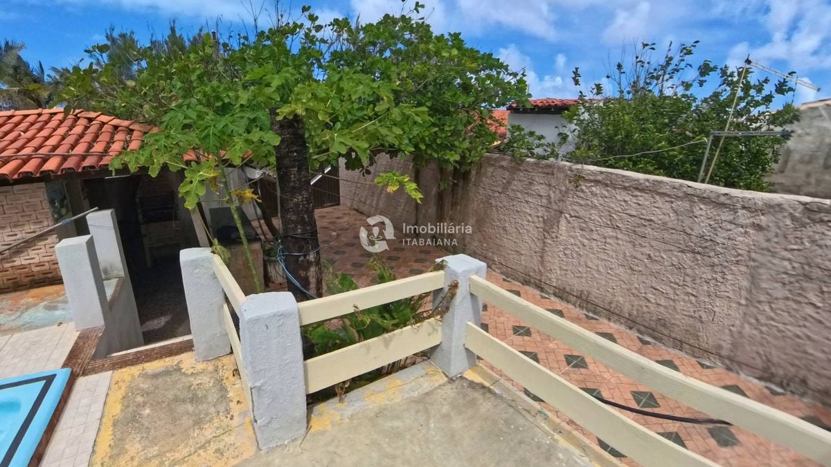 Casa com 4 Quartos à Venda - Foto 12