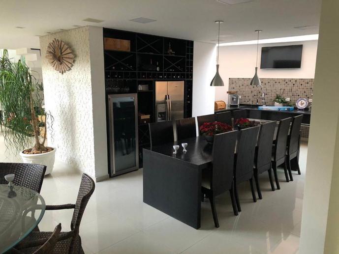 Casa com 4 Quartos à Venda, 587,00 m² - Foto 8