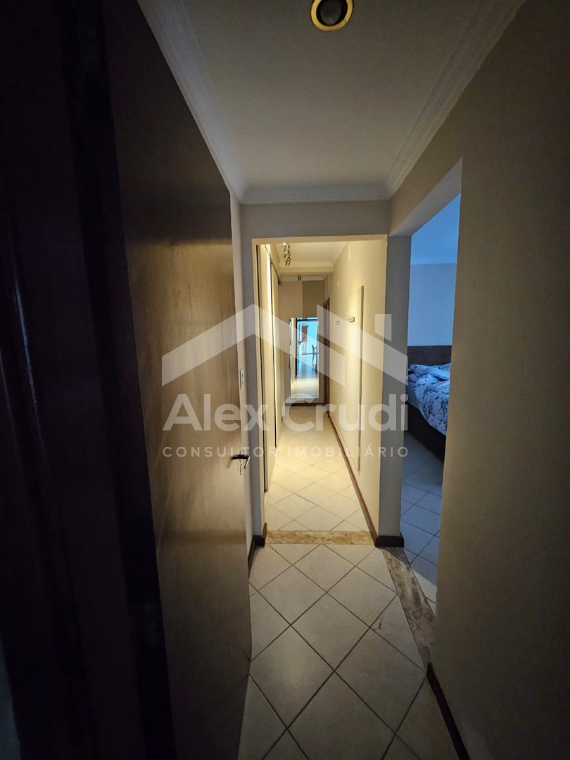 Casa com 4 Quartos à Venda, 500,00 m² - Foto 14