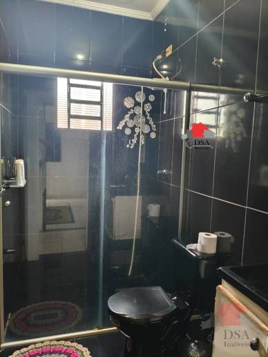Casa com 3 Quartos à Venda, 250,00 m² - Foto 2